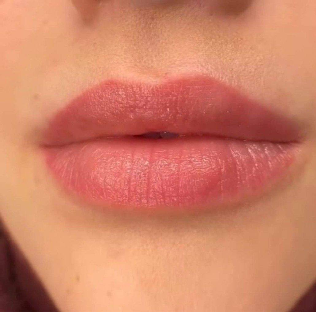 Permanent tattoo lips